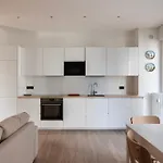 Appartement Youhosty - Savona 94 Blu Milan